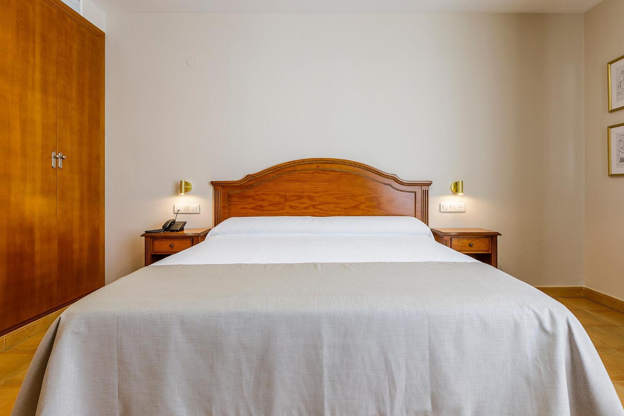 Hotel Almijara - Mares 라 에라두라 외부 사진