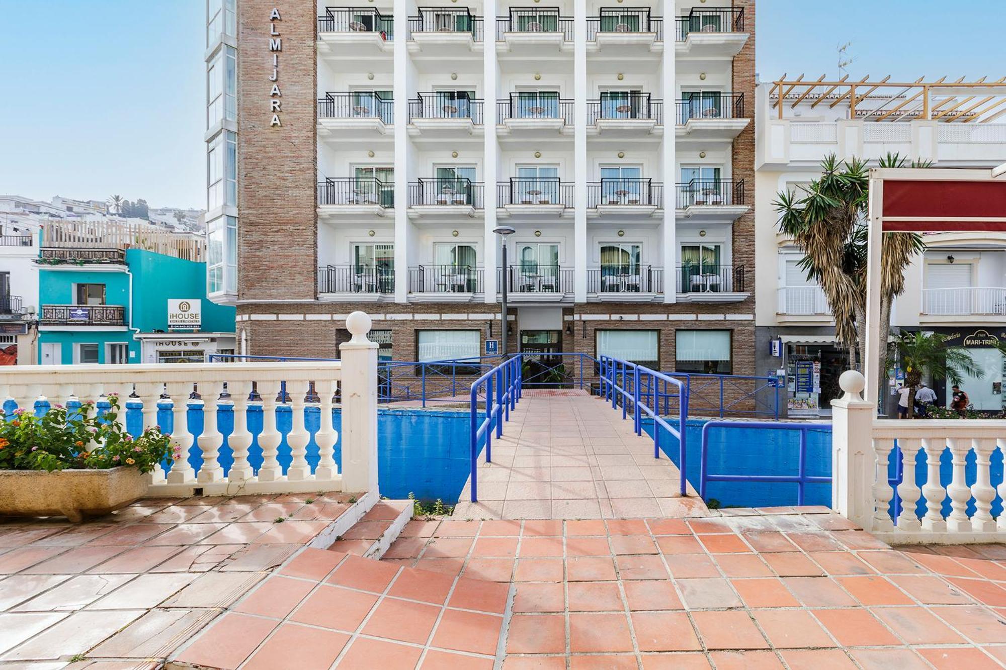 Hotel Almijara - Mares 라 에라두라 외부 사진