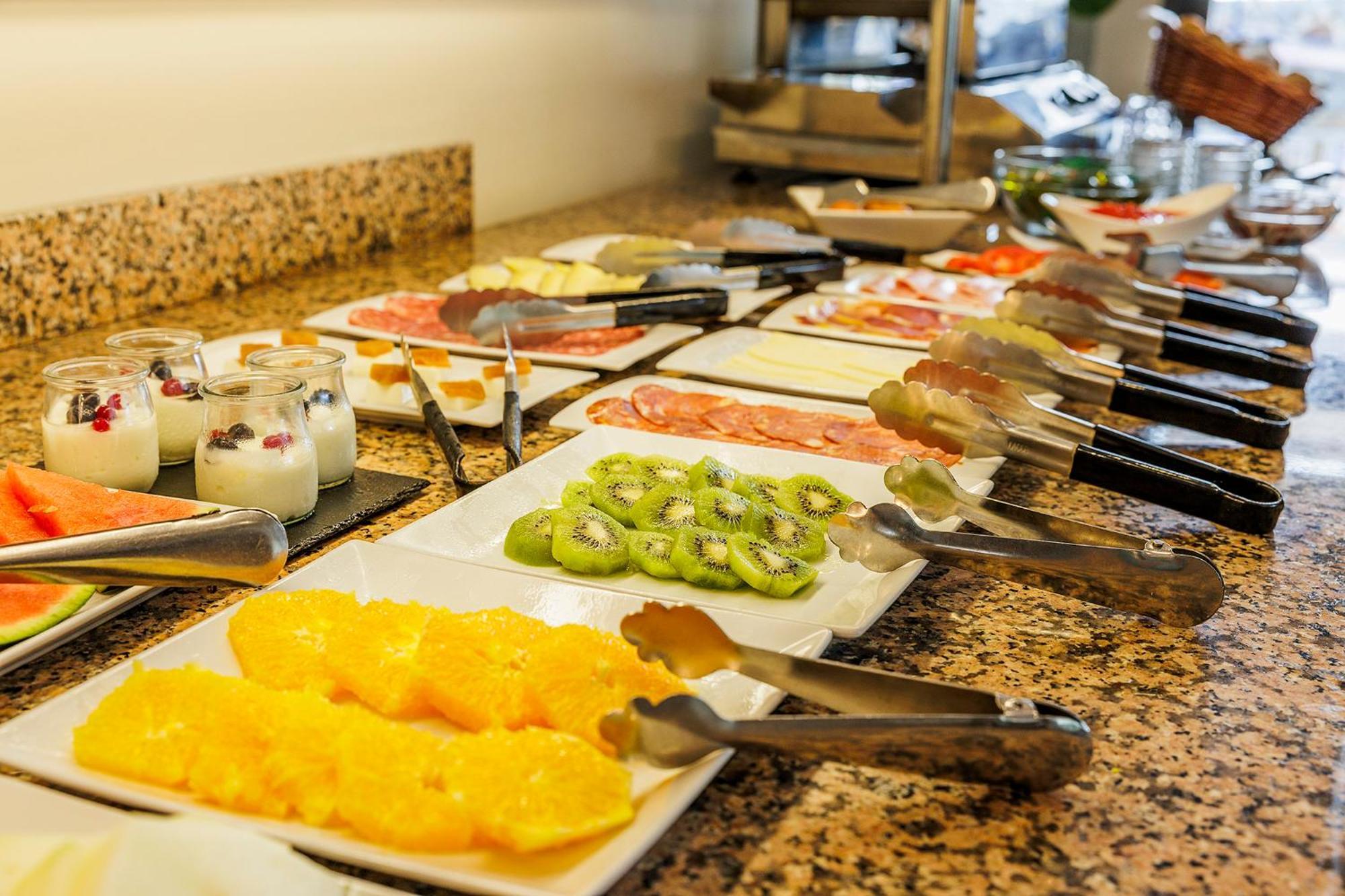 Hotel Almijara - Mares 라 에라두라 외부 사진