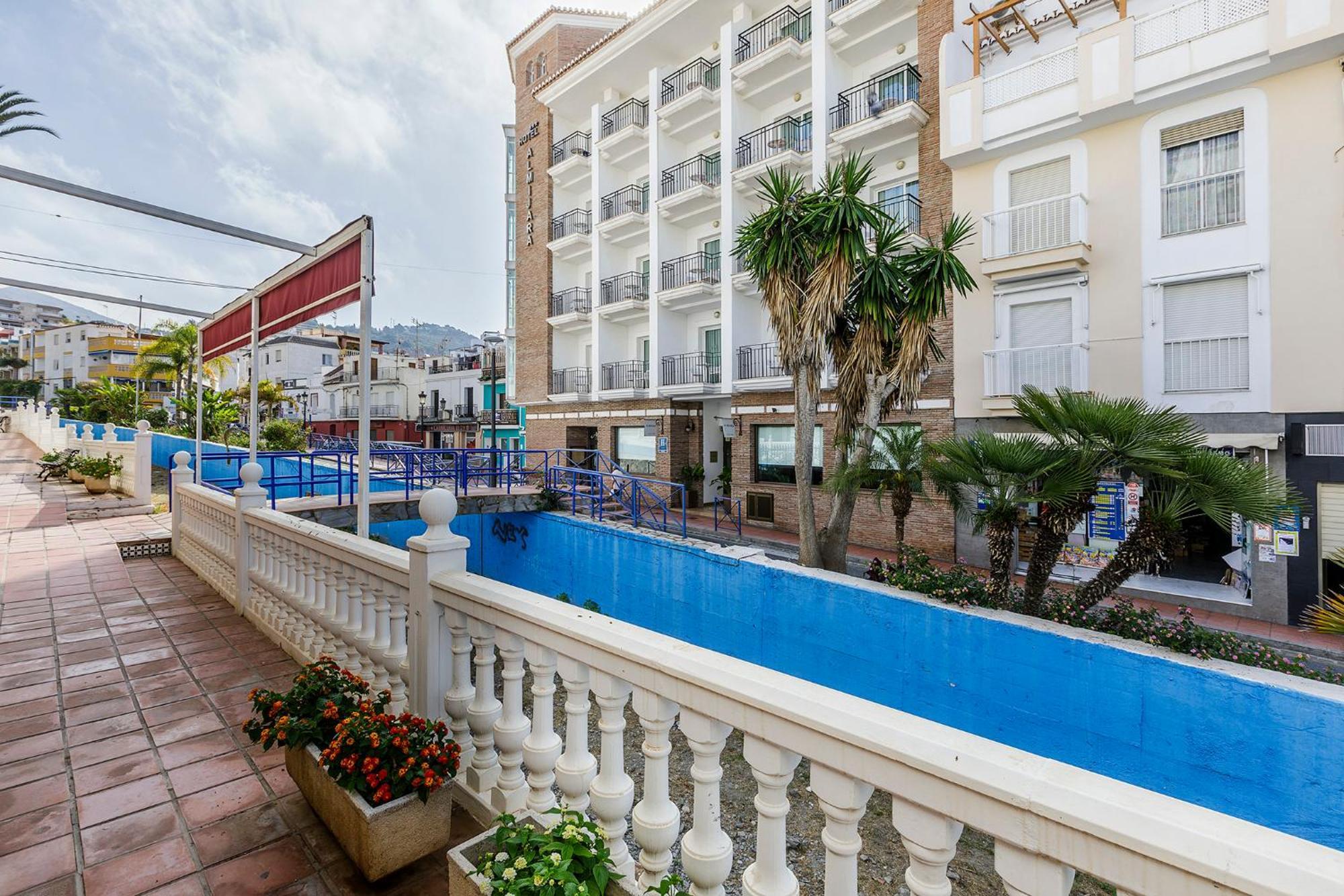 Hotel Almijara - Mares 라 에라두라 외부 사진